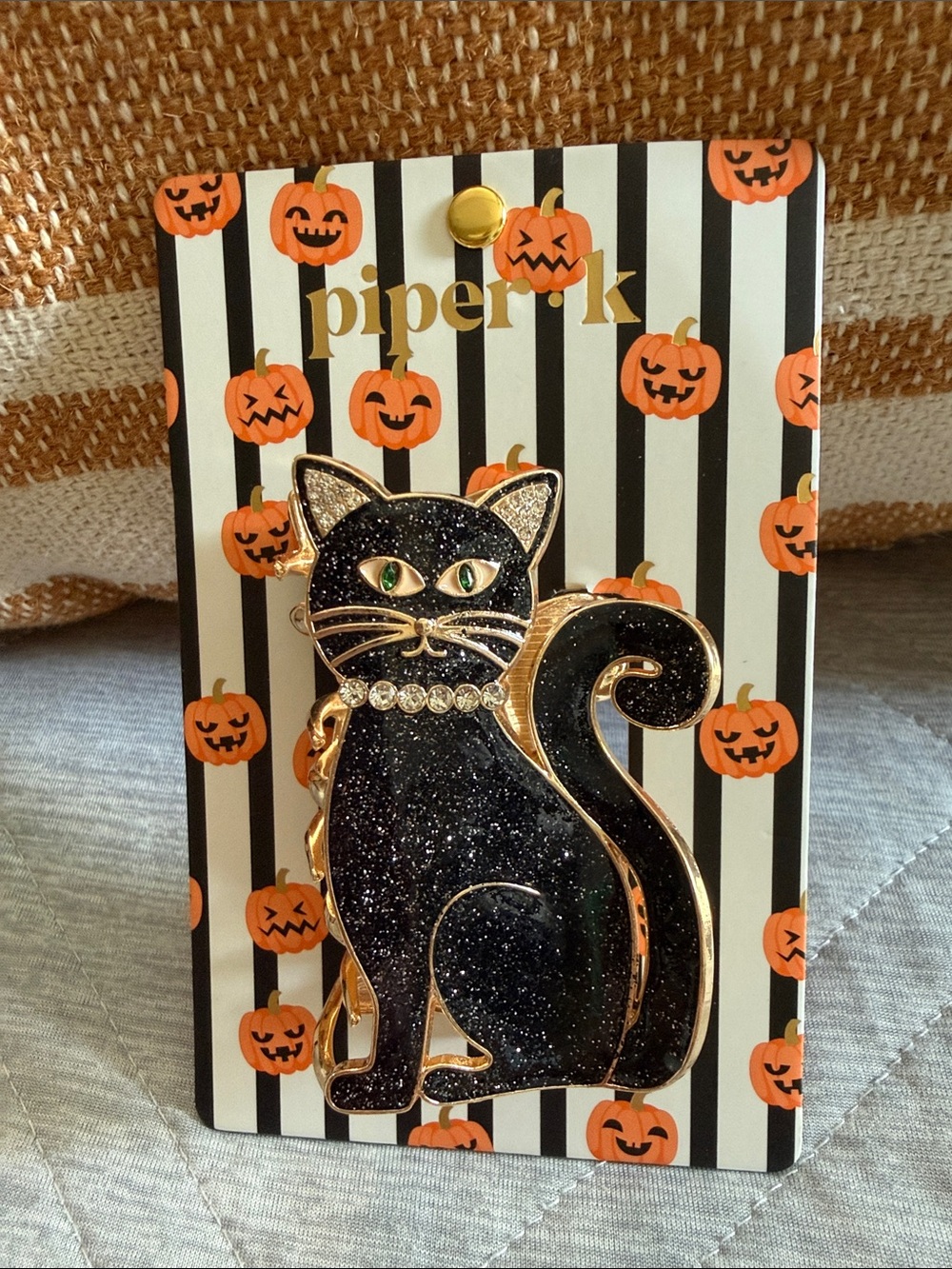Piper Black Glitter Cat Hair Claw with Gold Accents - Picture 2 of 7